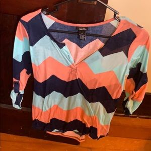 Chevron top